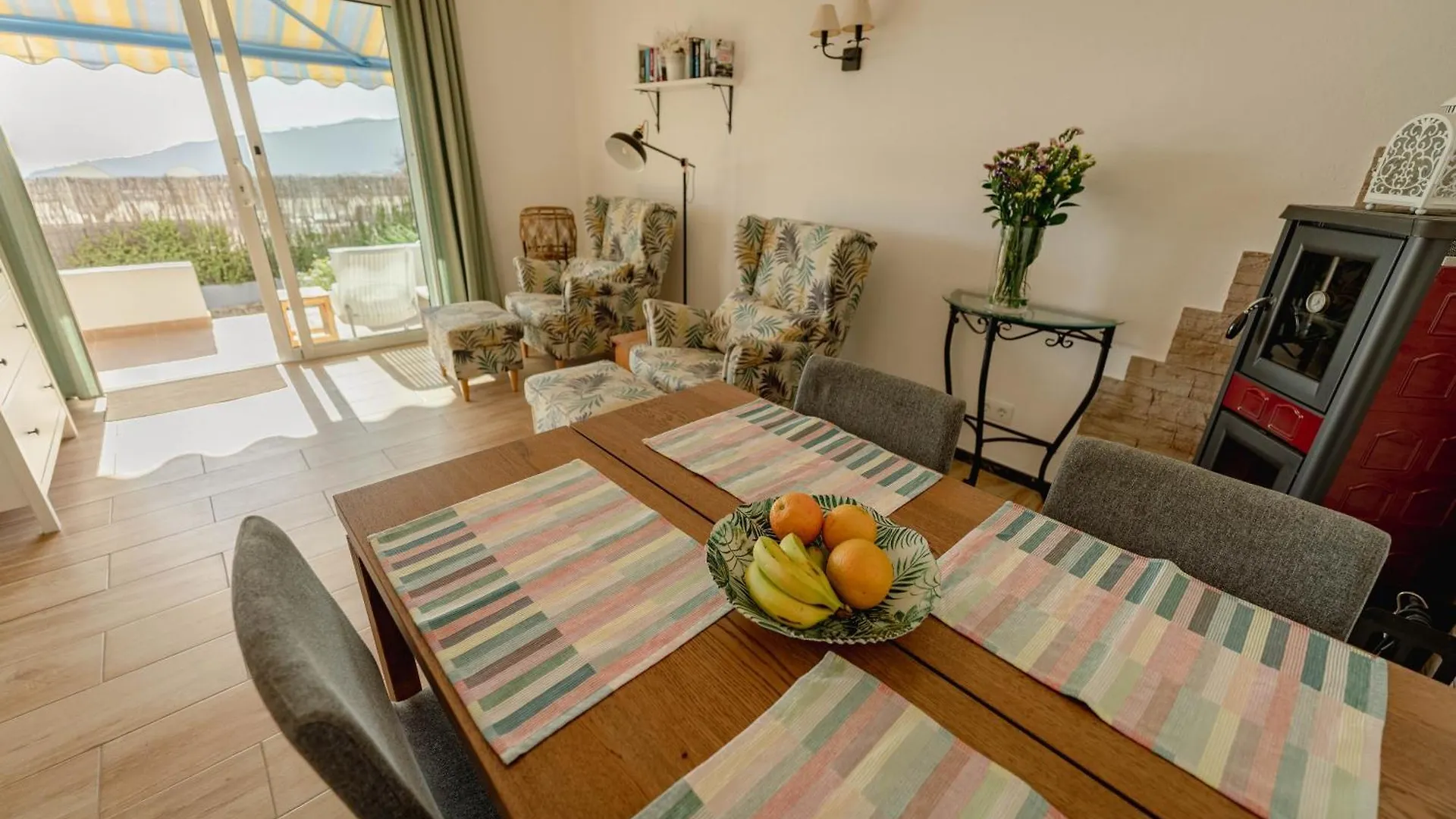 Casa Simon Villa Dos Pinos 0*, El Paso Spain